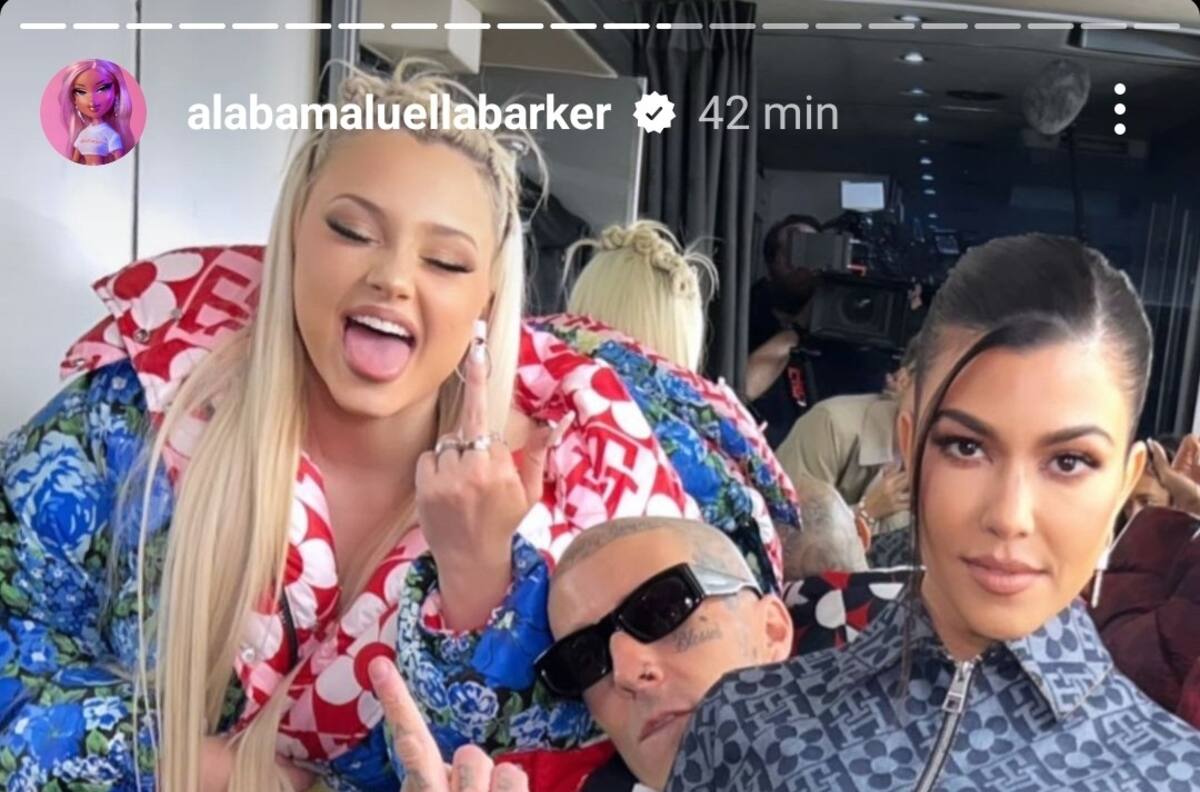 Travis Barker recibe halagos por parte de la familia Kardashian el día de su cumpleaños