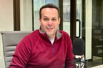 José Joel vuelve a arremeter contra Sarita Sosa y pide “no hablar de esa pelusa”