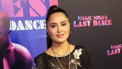 La transparencia de Salma Hayek demostró que sus atributos se mantienen inalterables