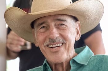 Andrés García fue hospitalizado tras caída; este es su estado de salud