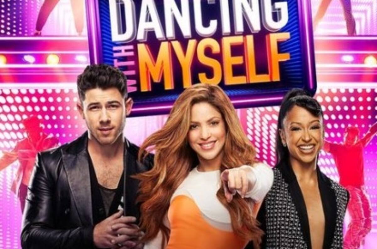 Shakira mueve todo su cuerpo con canción del siglo pasado