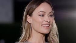 Olivia Wilde sorprende con atuendo transparente y sin la compañía de Harry Styles