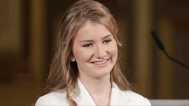 Futura reina de Bélgica recrea icónica foto de hace 100 años de su tatarabuela - Créditos: Instagram