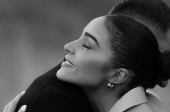 La ex Miss Universo Olivia Culpo, ex de Nick Jonas, da el sí a jugador de la NFL