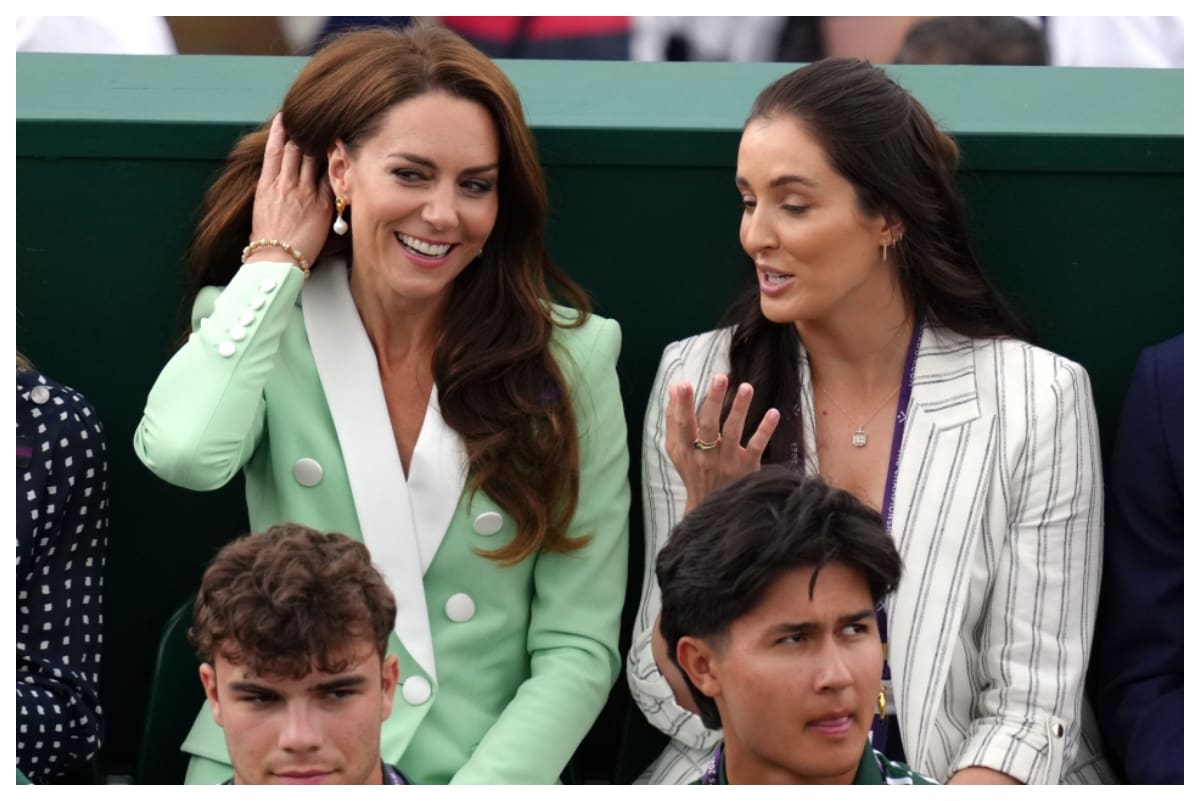 Kate Middleton estuvo en Wimbledon con un modelo de Roland Mouret.
