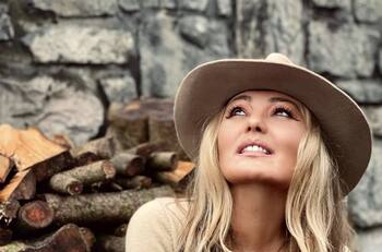 Confusión por el paradero de la ex vocalista de La Oreja de Van Gogh deja a fans preocupados