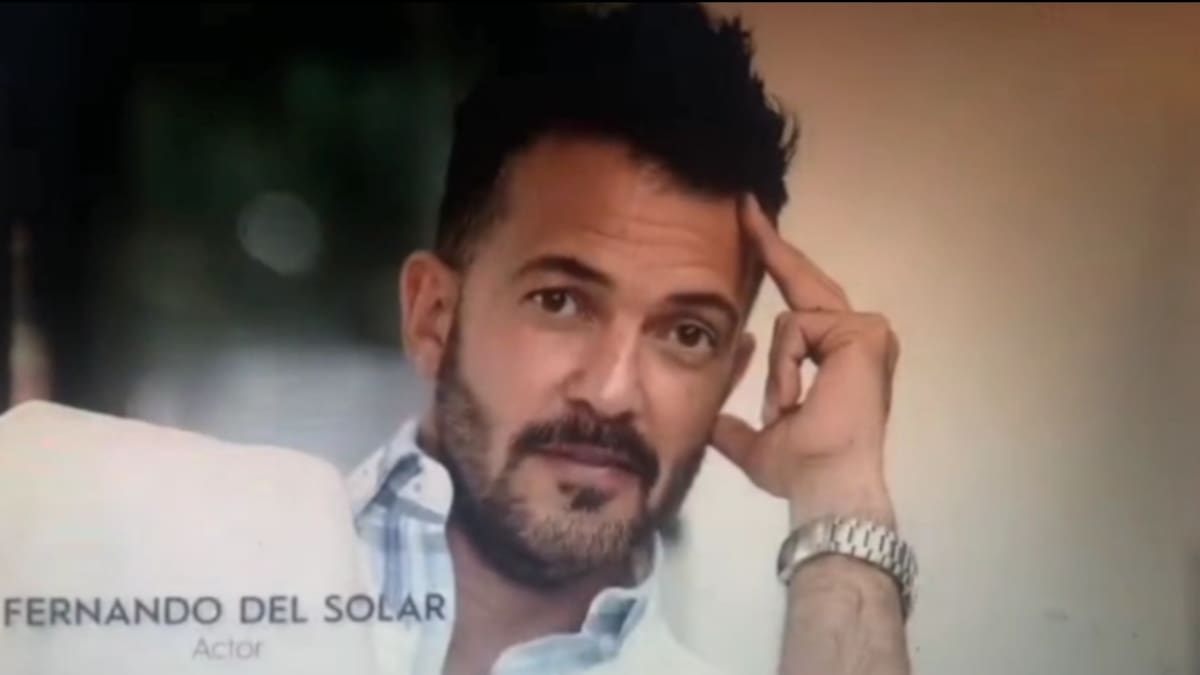 Octavio Ocaña y Fernando del Solar fueron homenajeados en los premios Ariel 2022
