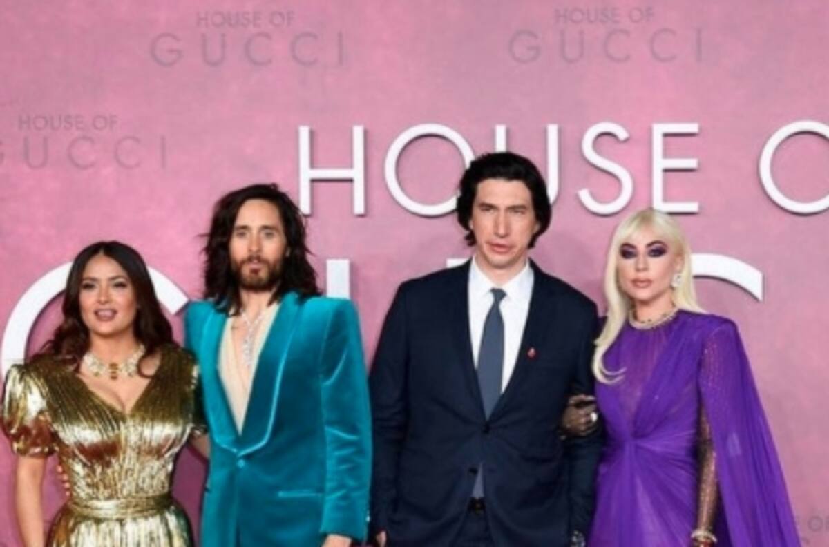 Salma Hayek manda una felicitación de Día de Gracias al estilo 'House of Gucci'