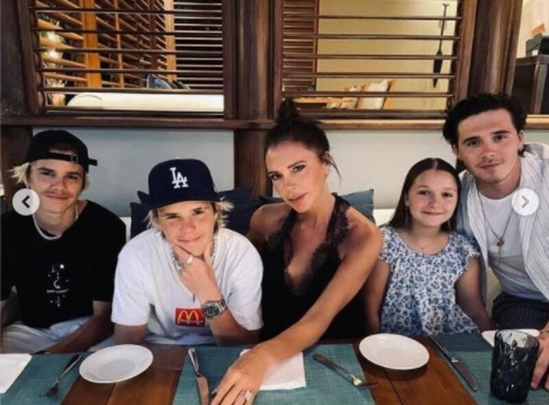 La encantadora Victoria Beckham muestra álbum familiar para celebrar Día de la Madre - Créditos: Instagram