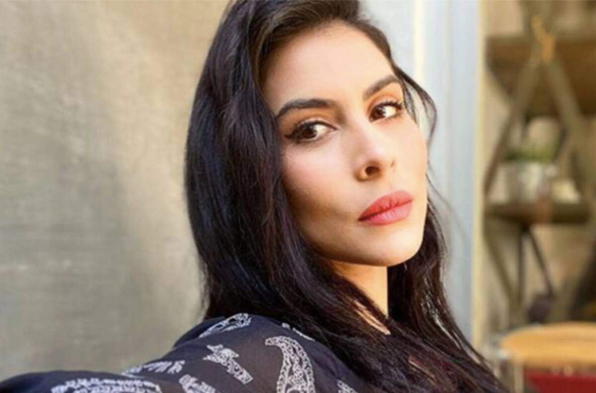 Así ayudó María León en su concierto a una fan que deseaba contactar a su ex pareja