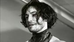Ezra Miller no deja de tener problemas con la ley, ahora es acusado de robo