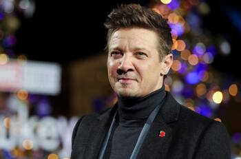 Jeremy Renner deja de ver la actuación como una de sus prioridades y tiene otros planes