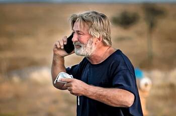 Alec Baldwin temió por su vida tras declaraciones de Donald Trump sobre el incidente de ‘Rust’