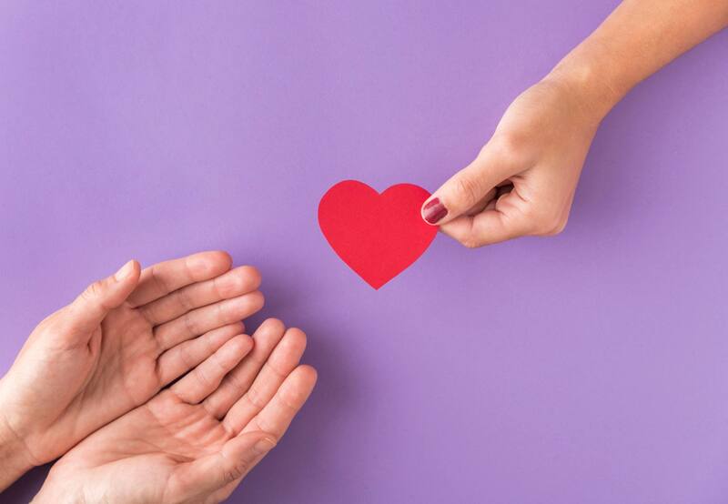 Las personas que tienen demasiada entrega y que reprimen el enojo tienden a desarrollar enfermedades autoinmunes.