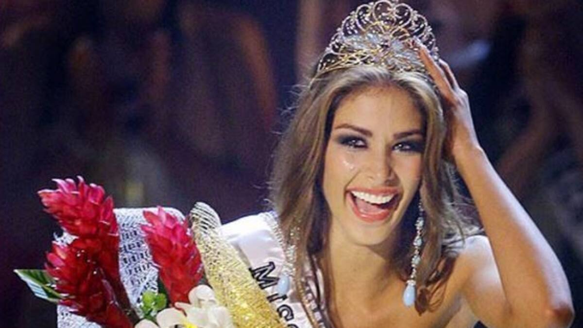 Miss Universo 2008 se graduó con honores en una prestigiosa universidad en Estados Unidos