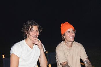 Justin Bieber y Shawn Mendes acuden juntos a la iglesia en medio de sus crisis de salud