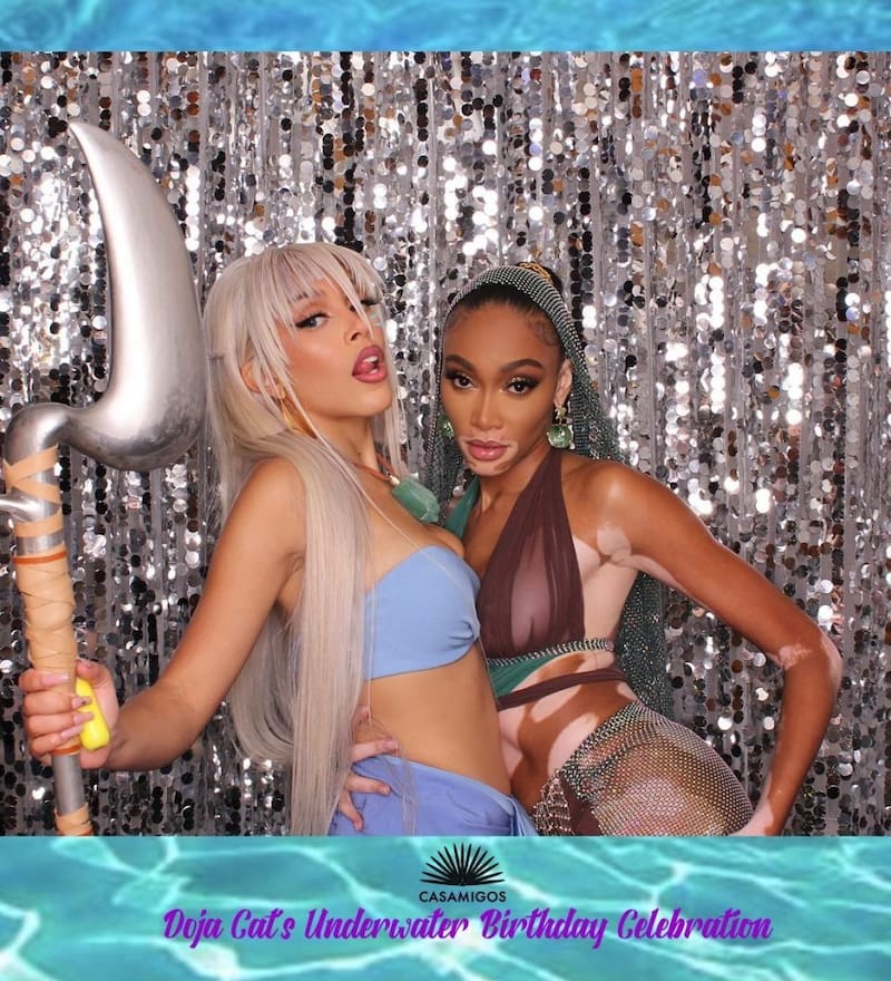 Doja Cat La cantante celebró sus 26 años con una fiesta de disfraces - Créditos: Twitter @winnieharlow