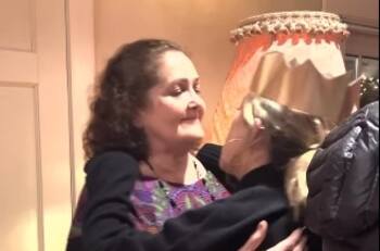 El tierno momento que protagonizó Valentina Paloma y su abuela para celebrar el Día de las Madres