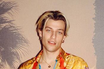 Hijo de Jon Bon Jovi se aleja de los pasos de su papá y hará su debut como actor