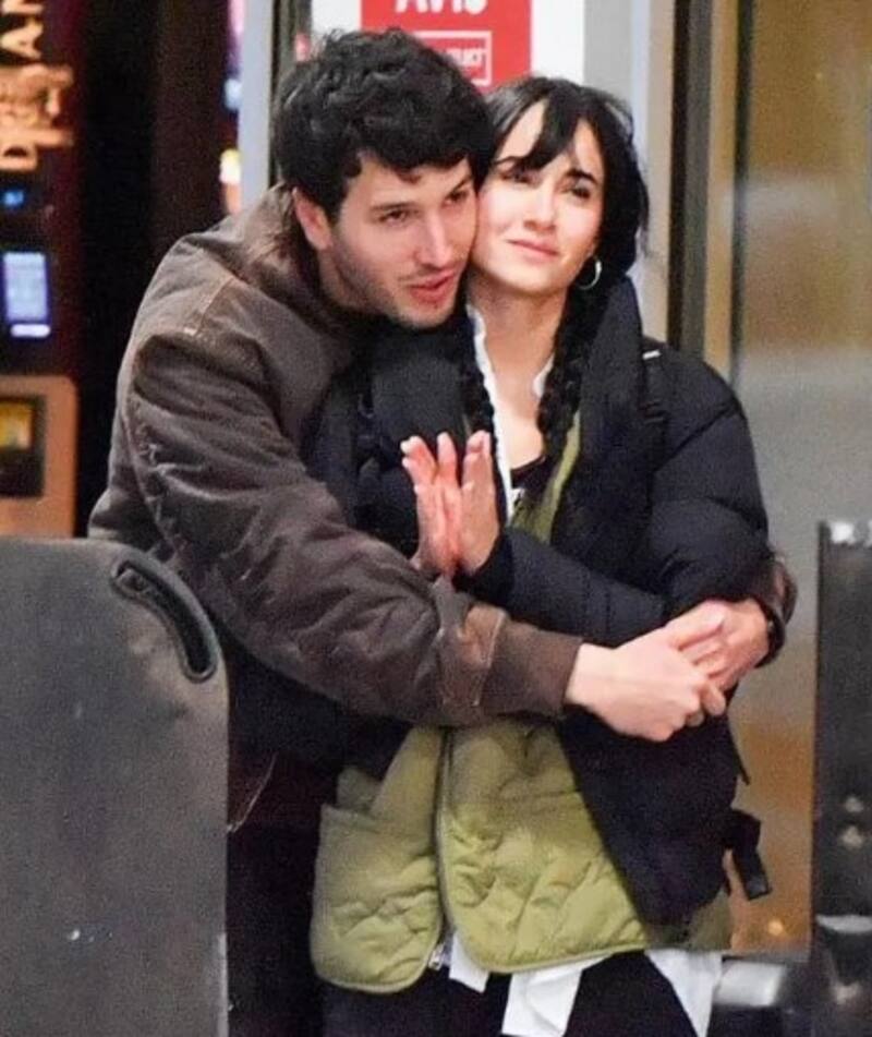 Aitana y Sebastián Yatra desatan su intenso romance en Estados Unidos La pareja de cantantes se dejó ver en Los Ángeles - Créditos: Instagram