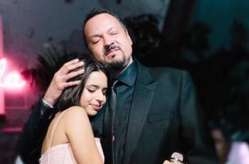 Pepe Aguilar se enfoca en sensible proyecto familiar