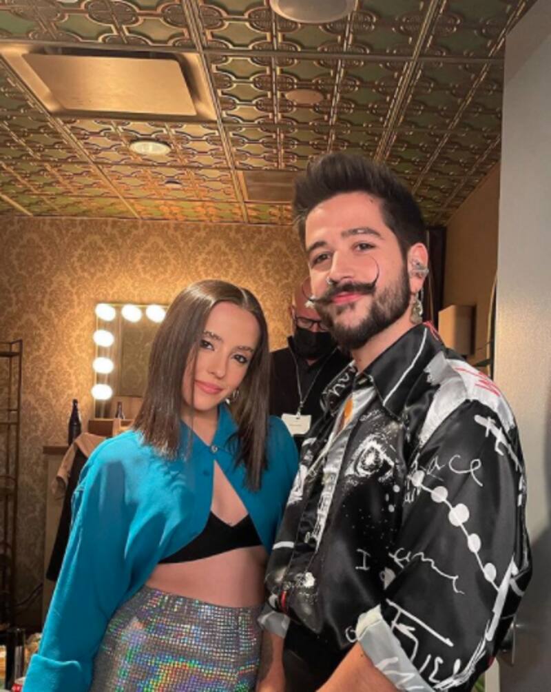 Camilo toma llamada de Evaluna en pleno show - Créditos: Instagram Camilo