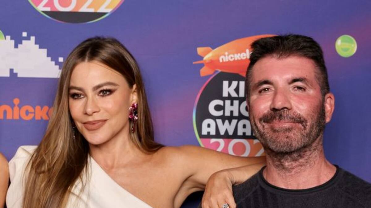 Simon Cowell luce irreconocible con su nueva imagen