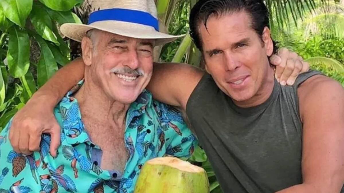 Roberto Palazuelos destrozado por la muerte de Andrés García, a quien consideraba su padre