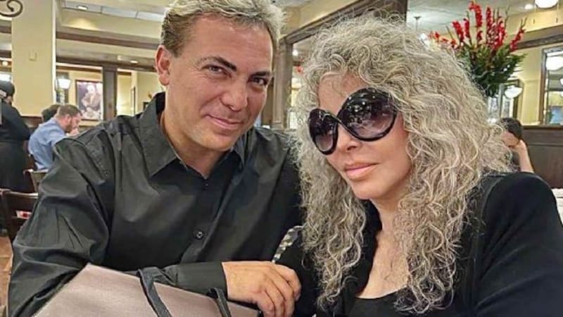 Verónica Castro sale en defensa de su hijo Cristian tras ser fuertemente criticado por sus looks - Créditos: Instagram