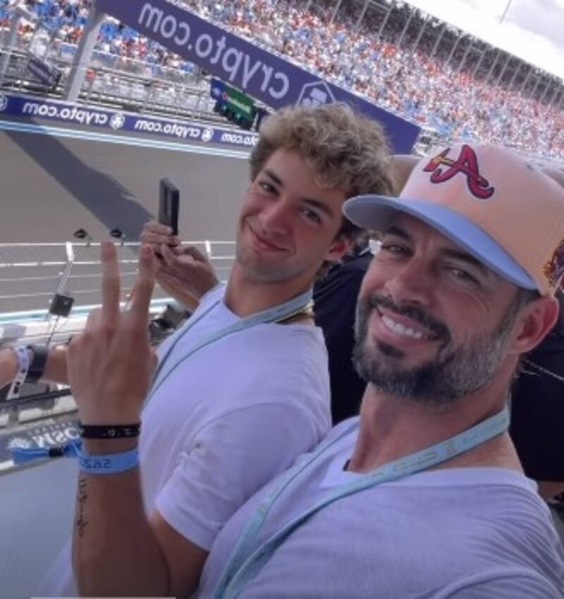 William Levy y su clonado hijo disfrutan de la Formula 1 junto a famosa presentadora de televisión - Créditos: Instagram