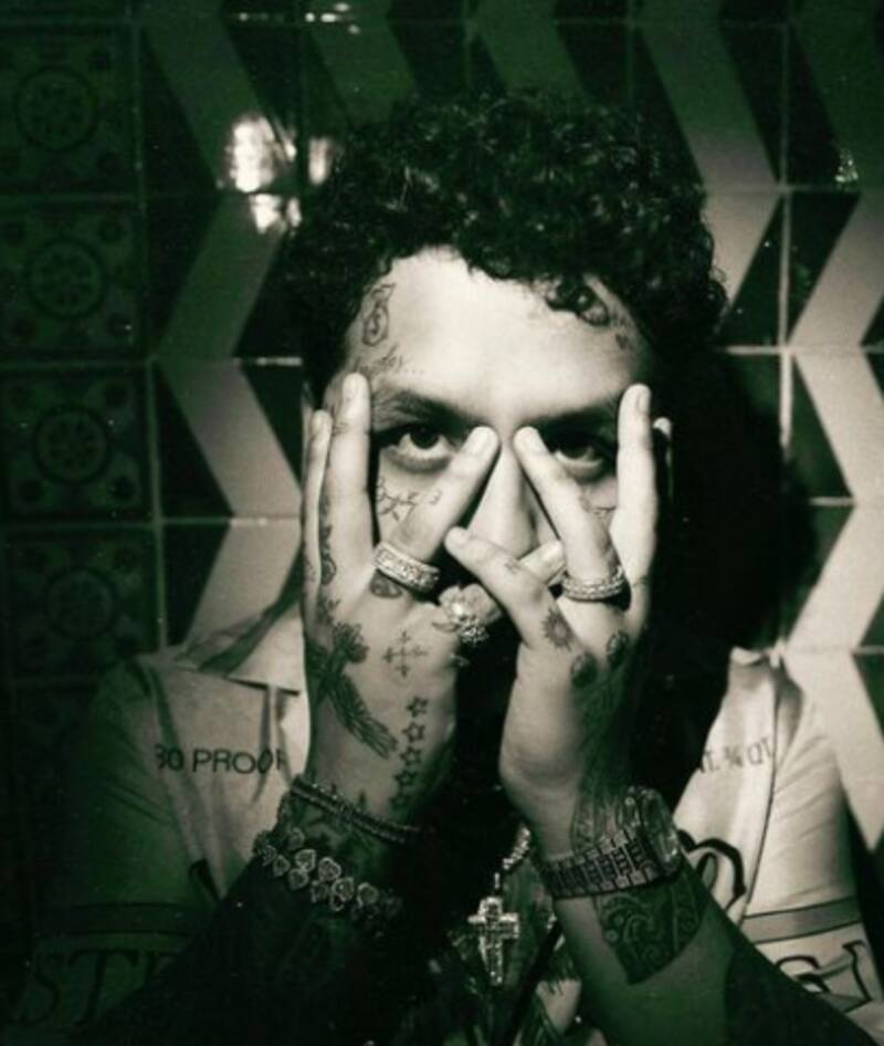 Christian Nodal aclara las especulaciones que se hacen sobre de su vida privada - Créditos: Instagram