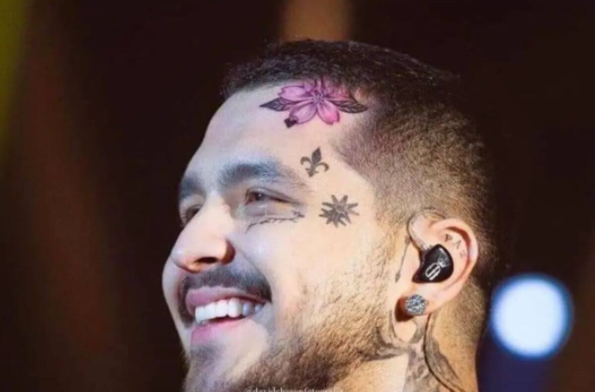 Las palabras de Nodal al tatuador que le borró el último recuerdo de Belinda