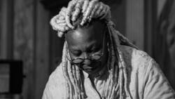 "El holocausto no se trata de raza"; Whoopi Goldberg se disculpa por sus declaraciones