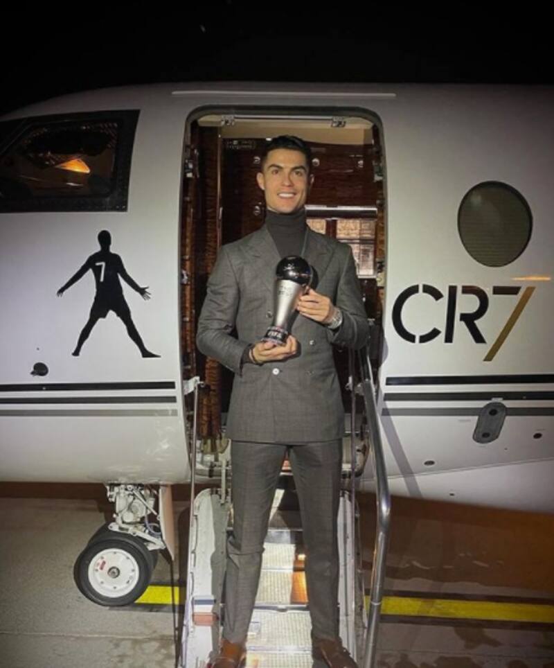 Así le celebraron. - Créditos: Instagram