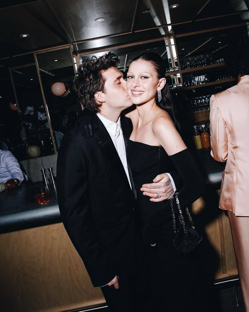 Nicola Peltz y Brooklyn Beckham se alistan para el Halloween - Créditos: Instagram