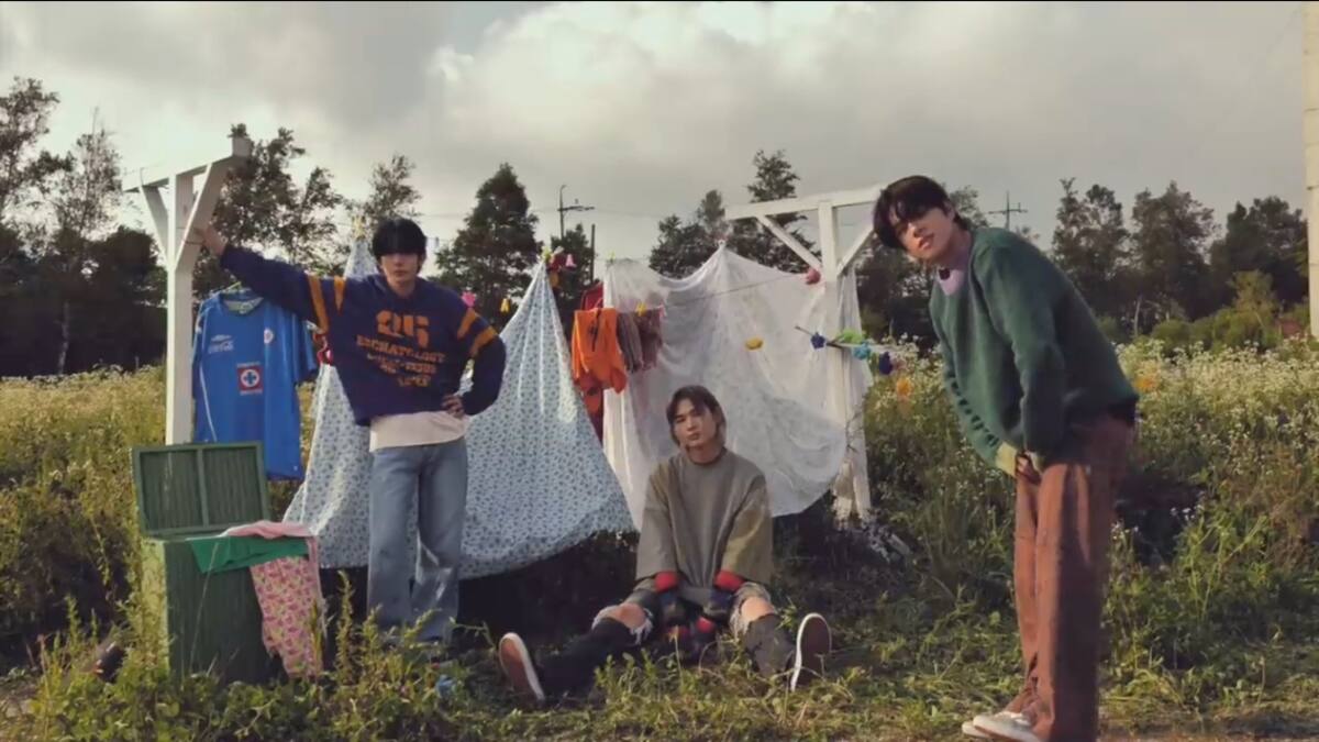 ¿Qué hace una playera del Cruz Azul en un video de K-pop?