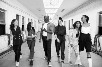 Paola Núñez conquista en el primer trailer de ‘Resident evil’, la nueva serie de Netflix