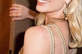 Margot Robbie aclara qué pasó cuando fue captada llorando afuera de la casa de Cara Delevingne