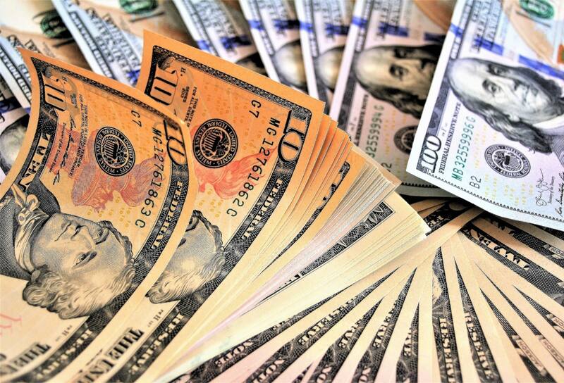 Las velas amarillas sirven para realizar rituales para atraer la fortuna.