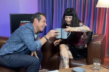 Mon Laferte confiesa la razón por la que casi se queda sin voz