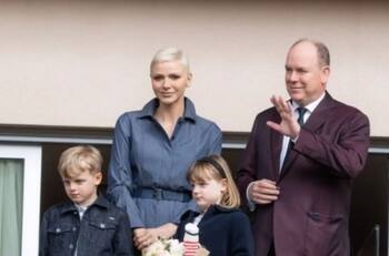 Charlene de Mónaco firmó un contrato millonario que explicaría su aparición pública