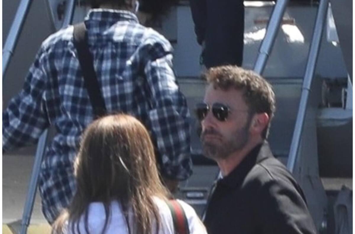 Ben Affleck se va de viaje con JLo y sus hijos previo a su cumpleaños 50