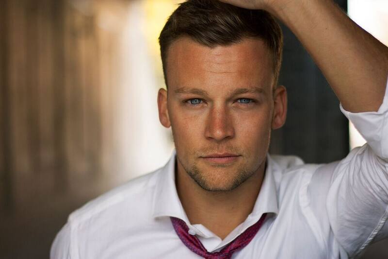 Fallece actor Robert Cormier por una trágica caída - Créditos: Instagram