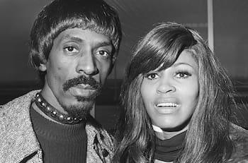 Tina Turner: una vida marcada por el maltrato de su primer esposo, Ike Turner