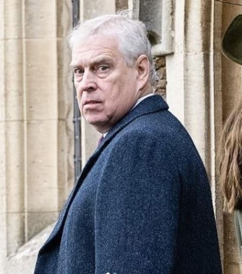 Príncipe Andrés considera una humillación irse a la casa que el rey les quitó a Harry y Meghan Mientras pueda, Andrés no se moverá de Royal Lodge - Créditos: Instagram