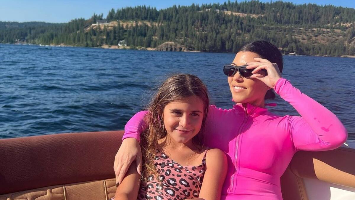 Kourtney Kardashian revela el lado más personal entre ella y su hija al interior de casa