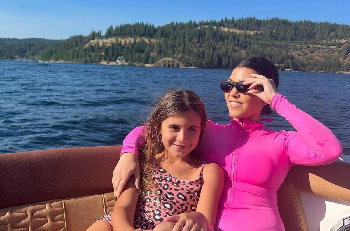 Kourtney Kardashian revela el lado más personal entre ella y su hija al interior de casa