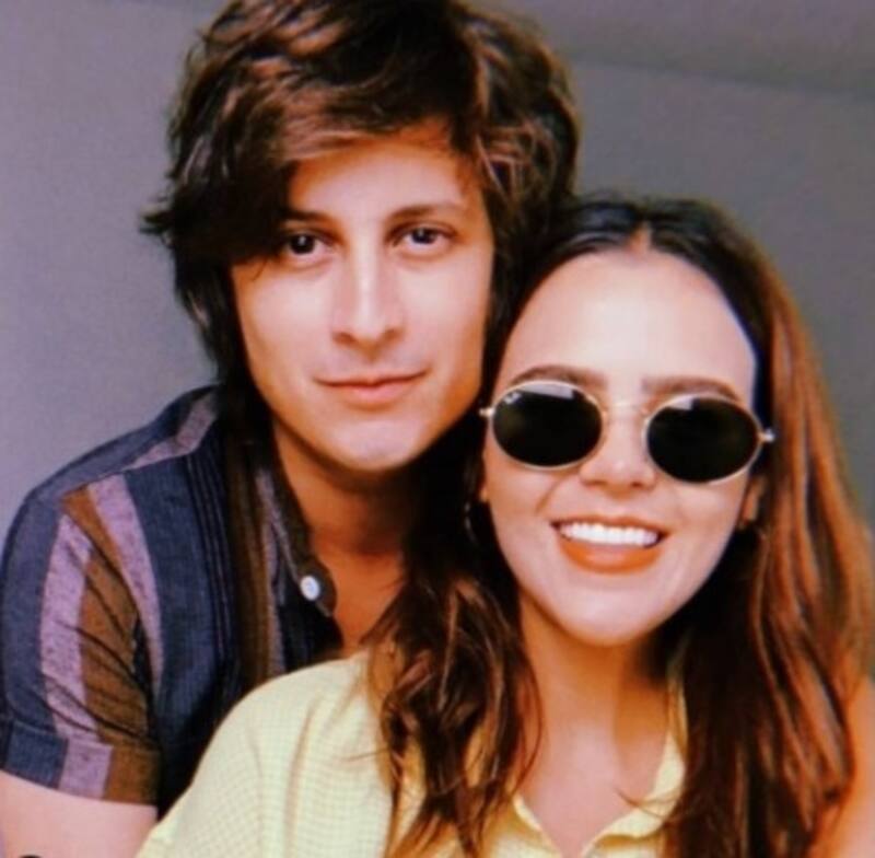 Yuya y Siddhartha en romántico momento sobre el escenario - Créditos: Instagram