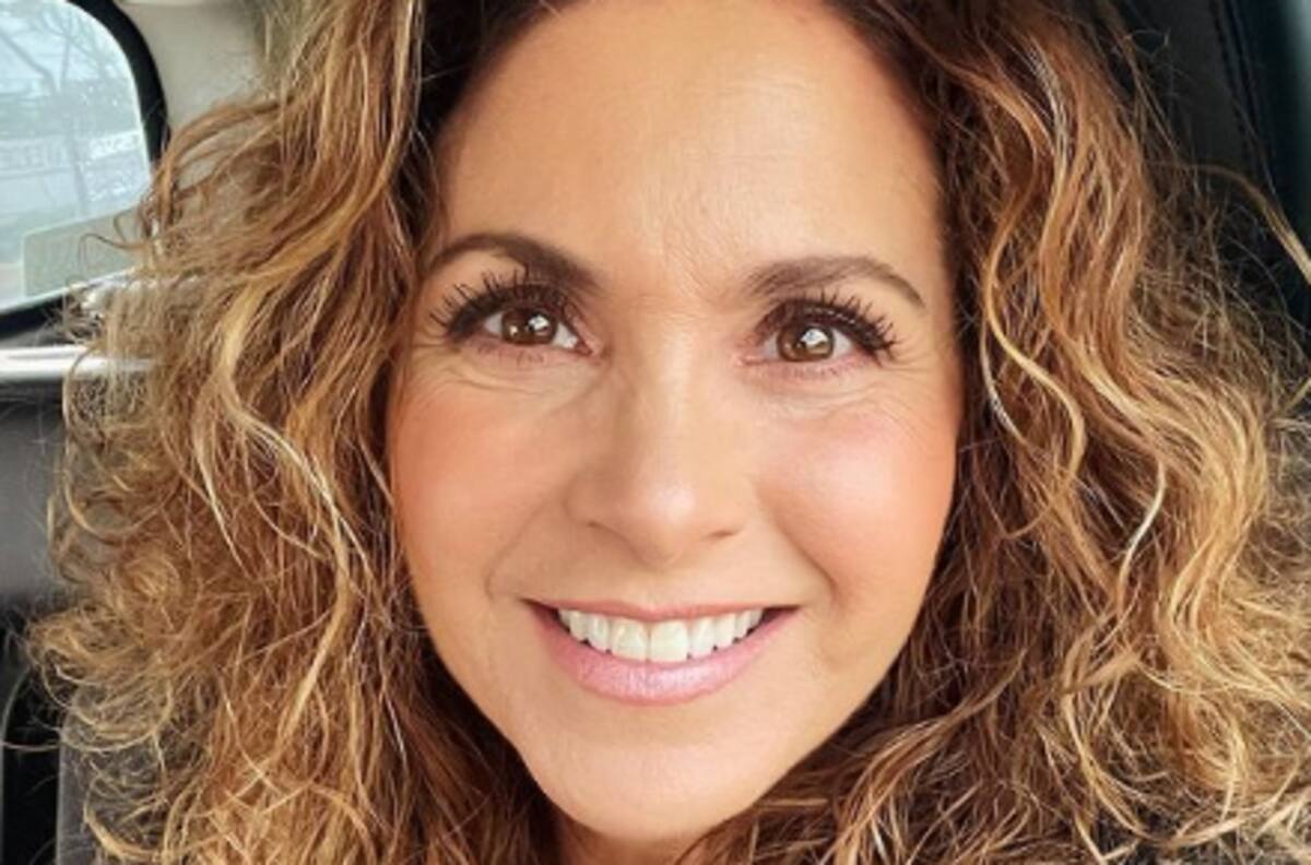 Mira cómo fue el encuentro especial de Lucero con Mickey Mouse