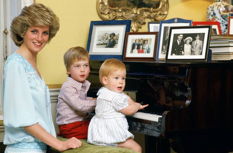 La canción que Lady Di le cantaba a sus hijos para aliviar su ansiedad - Créditos: Instagram